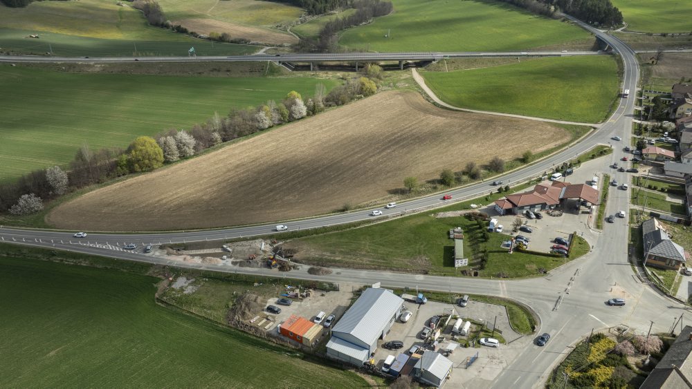 Výstavba okružnej križovatky a priľahlých komunikácií v obci Spišský Štvrtok