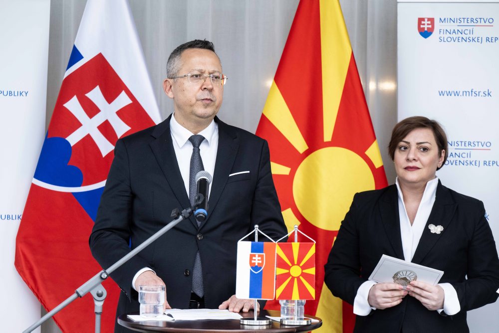 Severomacedónska ministerka financií Gordana Dimitrieska - Kočoska na návšteve Slovenska 