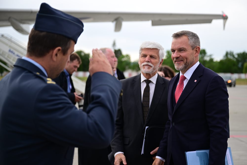 Prezident SR Peter Pellegrini dnes odcestuje na samit Bukureštskej deviatky do Rumunska