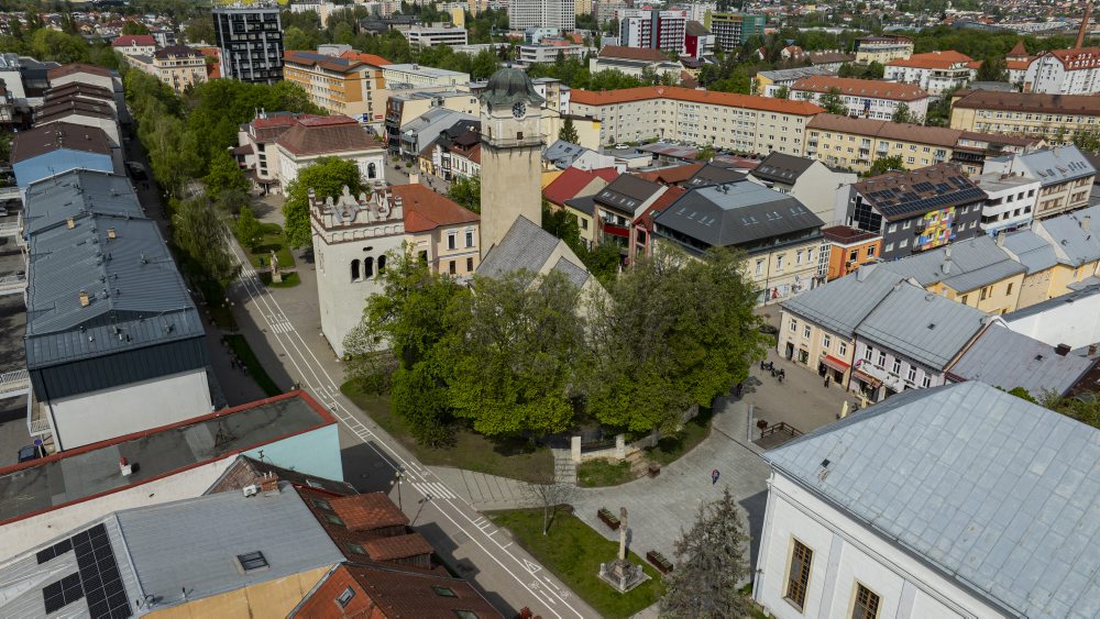 Poprad: Rekonštrukcia námestia sa začína, práce potrvajú deväť mesiacov