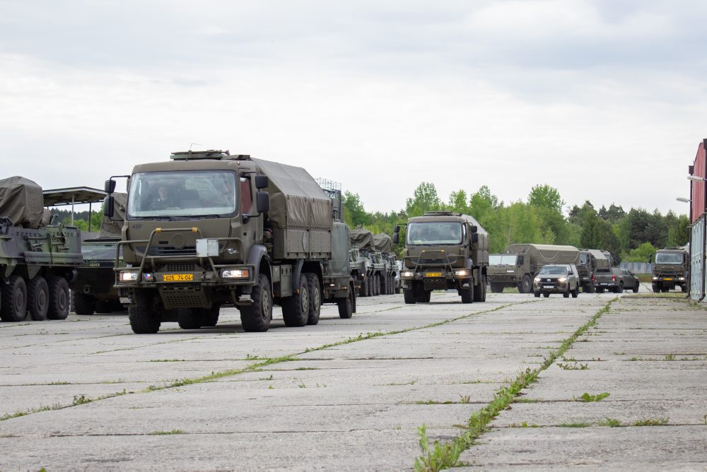 Vyše 250 českých vojakov sa presúva na Slovensko, NATO testuje eskaláciu krízy