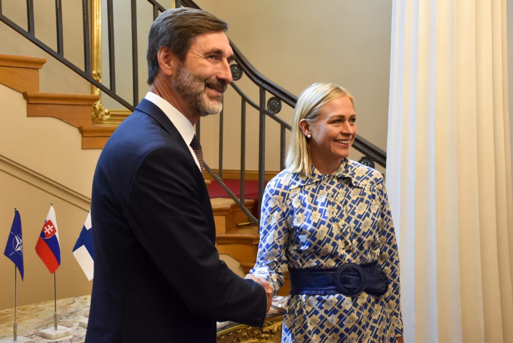 Juraj Blanár odcestoval na pracovnú cestu do Fínska, stretol sa so šéfkou diplomacie Valtonenovou