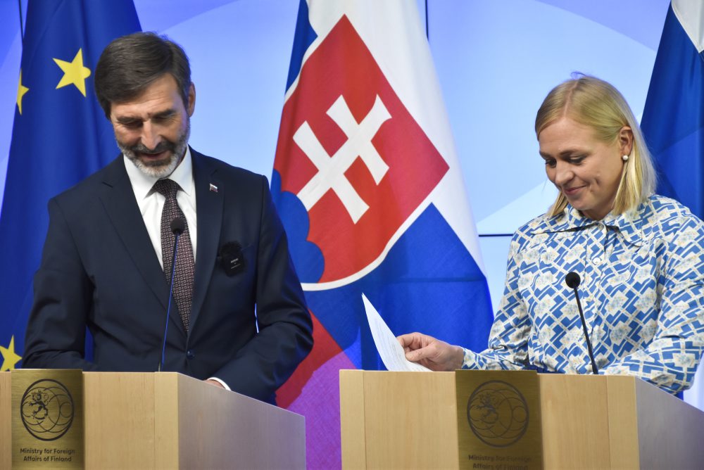 Juraj Blanár odcestoval na pracovnú cestu do Fínska, stretol sa so šéfkou diplomacie Valtonenovou
