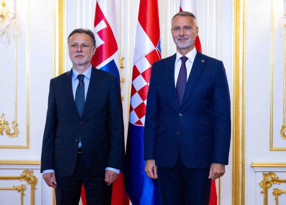 Richard Raši prijal na Bratislavskom hrade predsedu Saboru Chorvátskej republiky Gordana Jandrokoviča  