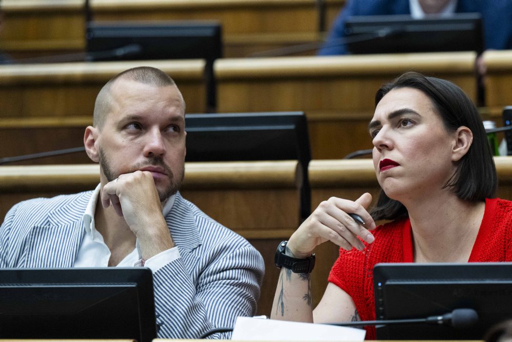 52. schôdza Národnej rady SR