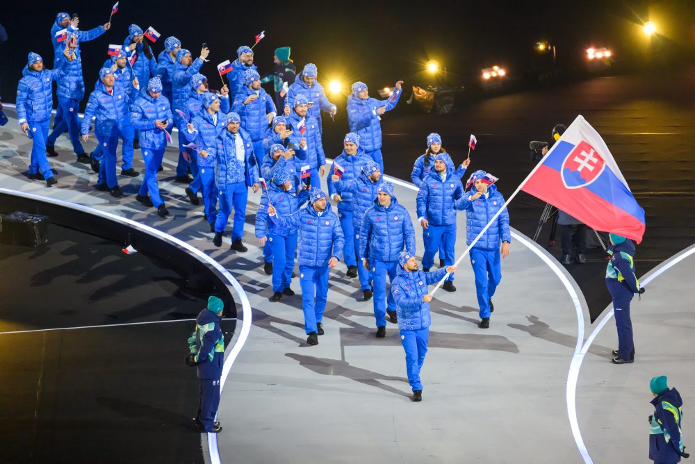 Atmosféra otváracieho ceremoniálu XXV. zimných olympijských hier Miláno-Cortina 2026 na štadióne San Siro v Miláne 