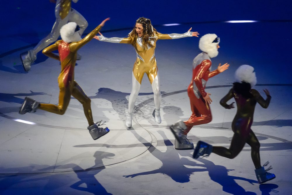 Atmosféra otváracieho ceremoniálu XXV. zimných olympijských hier Miláno-Cortina 2026 na štadióne San Siro v Miláne 