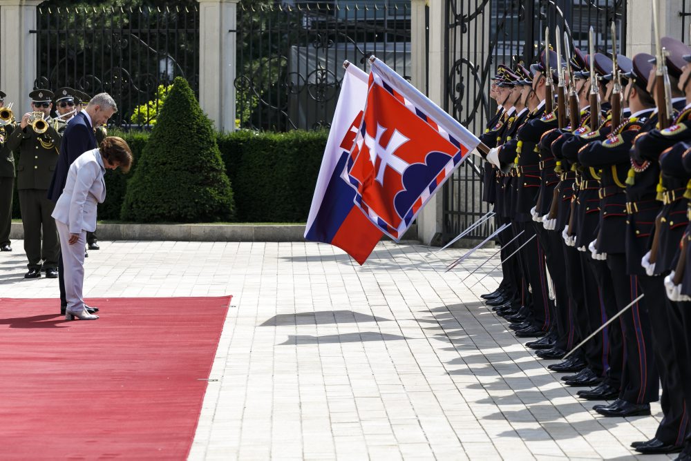 Prezident SR Peter Pellegrini prijal v Prezidentskom paláci prezidentku Severného Macedónska Gordanu Siľanovskú-Davkovovú