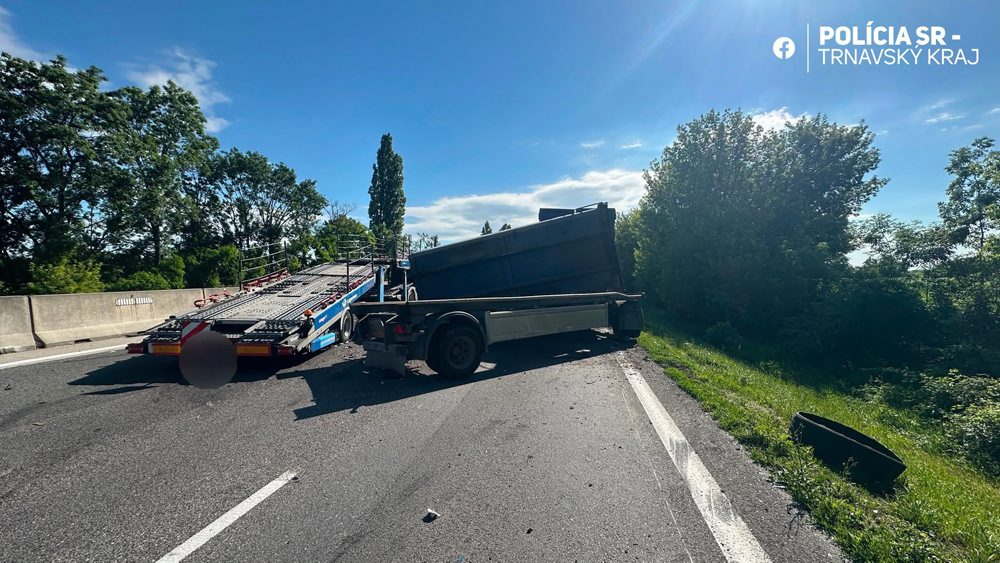 HaZZ zasahoval pri nehode dvoch kamiónov na D1 v smere z Bratislavy do Trnavy
