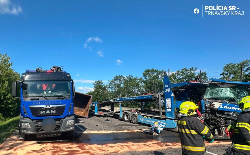 HaZZ zasahoval pri nehode dvoch kamiónov na D1 v smere z Bratislavy do Trnavy