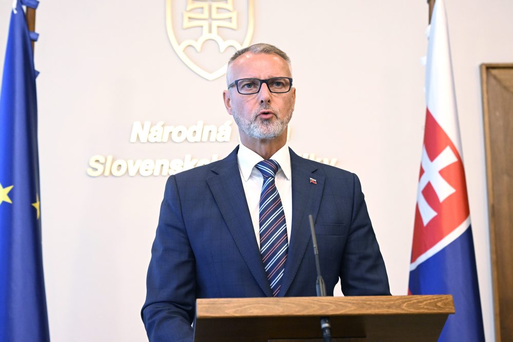 R. RAŠI VYHLÁSIL VOĽBY DO ORGÁNOV ÚZEMNEJ SAMOSPRÁVY NA 24. OKTÓBRA