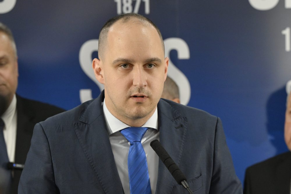 Voľby26: Tlačová konferencia Slovenskej národnej strany k predstaveniu kandidáta SNS na predsedu Žilinského samosprávneho kraja