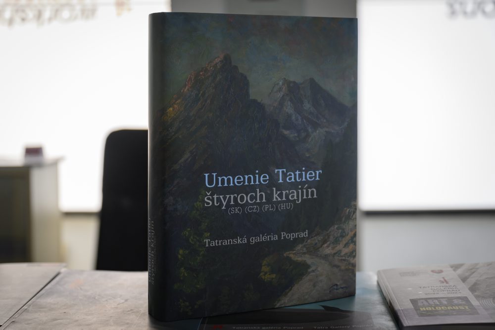 V Tatranskej galérii v Poprade predstavili publikácie Umenie Tatier štyroch krajín a Anna Ondrušeková: Memories 