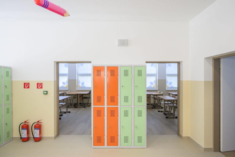 Otvorenie novovybudovaných priestorov ZŠ v obci Hranovnica, ktoré odstraňujú dvojzmennú prevádzku 