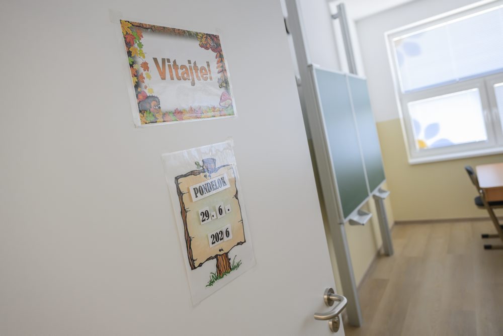 Otvorenie novovybudovaných priestorov ZŠ v obci Hranovnica, ktoré odstraňujú dvojzmennú prevádzku 