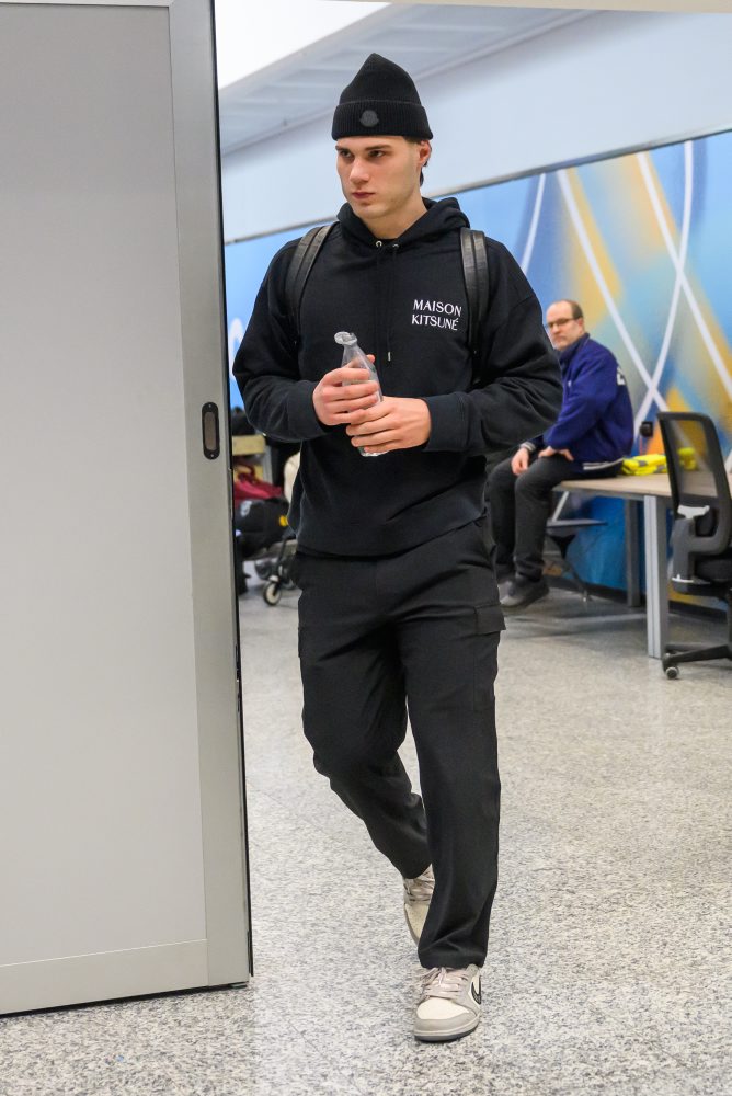 Prílet slovenských posíl z NHL do Milána 