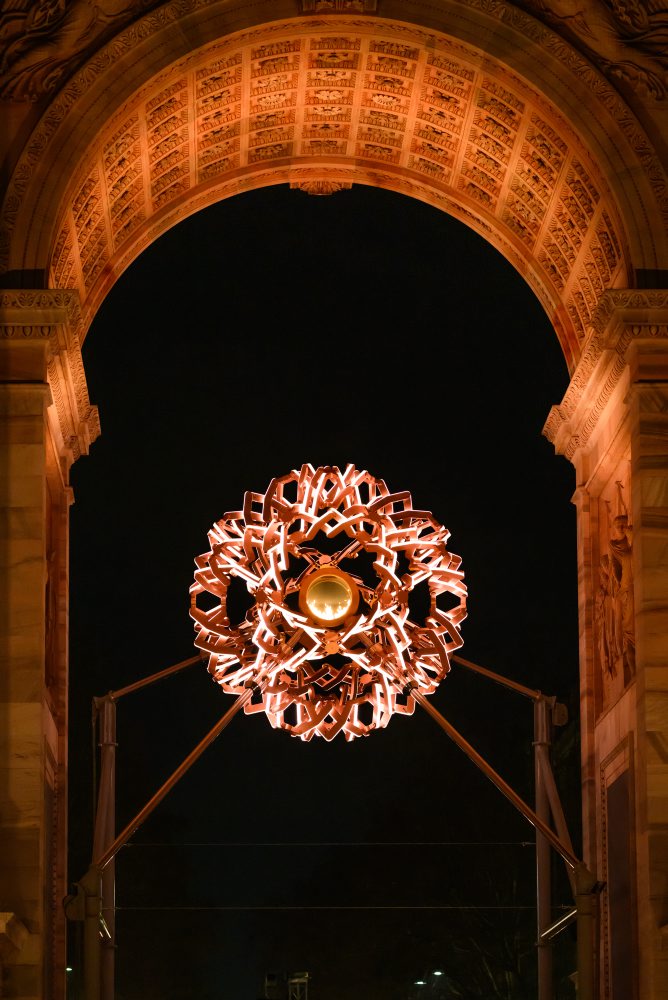 Olympijský oheň v Miláne 