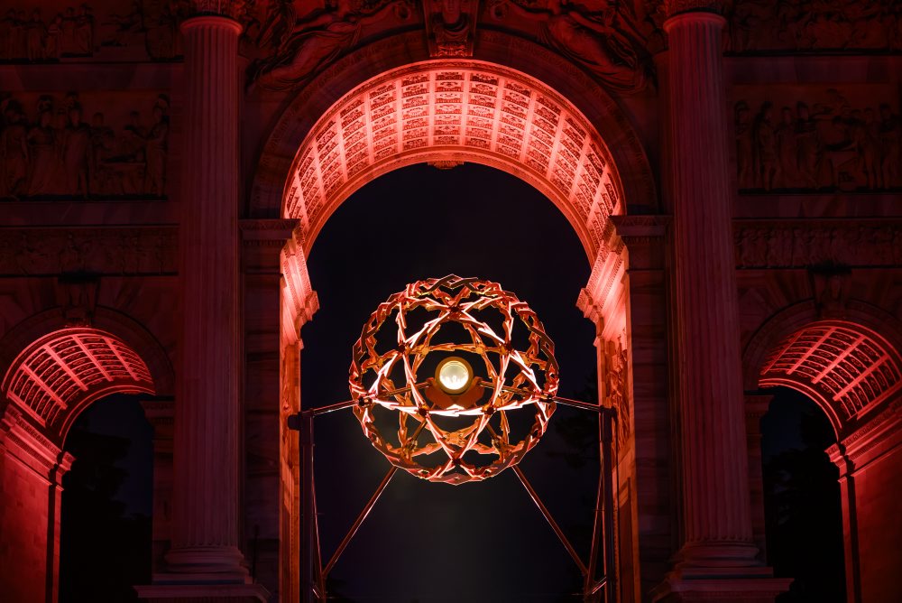 Olympijský oheň v Miláne 