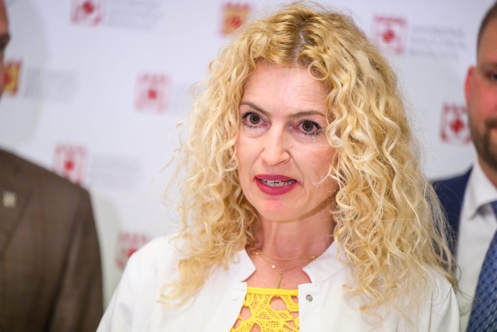Otvorenie zrekonštruovaného Psychiatrického oddelenia v Nemocnici sv. Cyrila a Metoda za účasti ministra zdravotníctva SR Kamila Šaška a riaditeľa Univerzitnej nemocnice Bratislava Alexandra Mayera