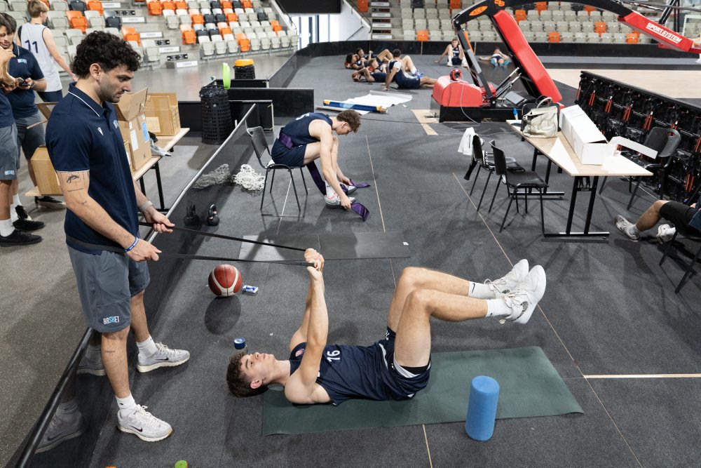 Tréning basketbalistov SR do 20 rokov pred turnajom B-divízie ME