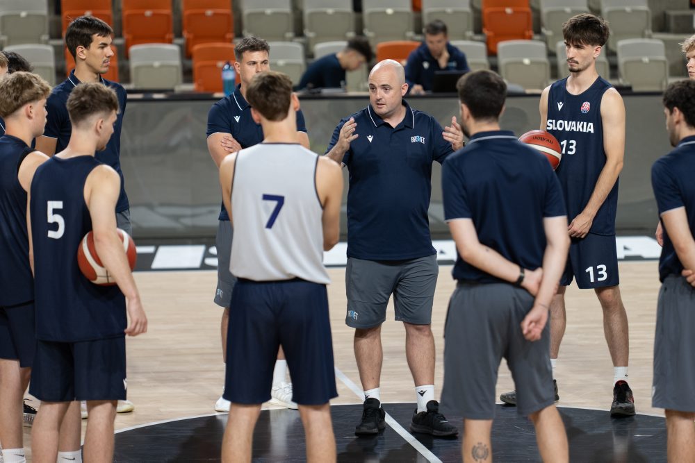Tréning basketbalistov SR do 20 rokov pred turnajom B-divízie ME