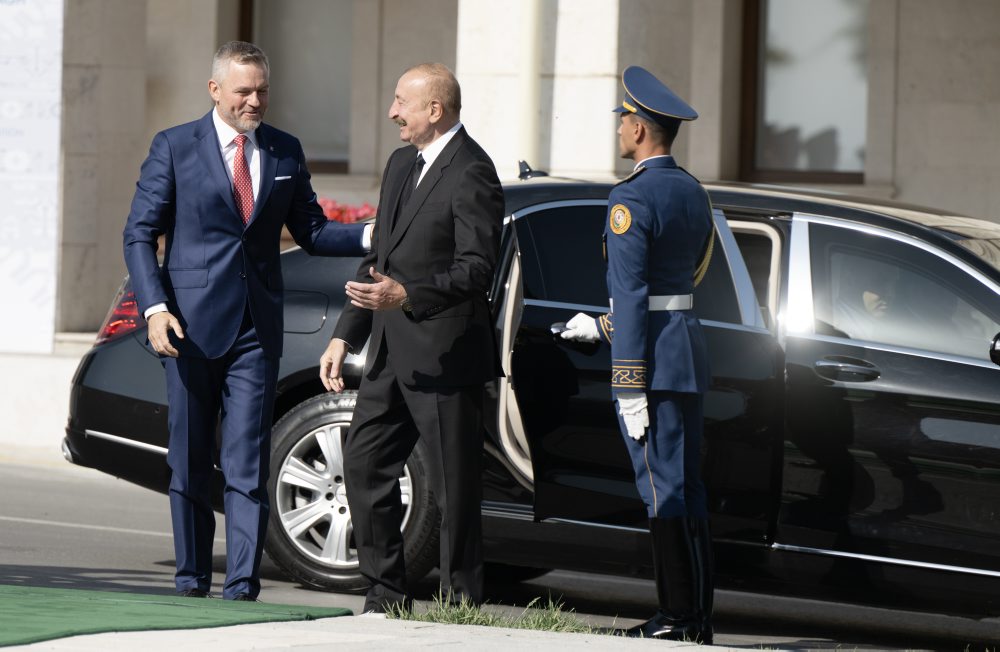 Prezident SR Peter Pellegrini v Azerbajdžane