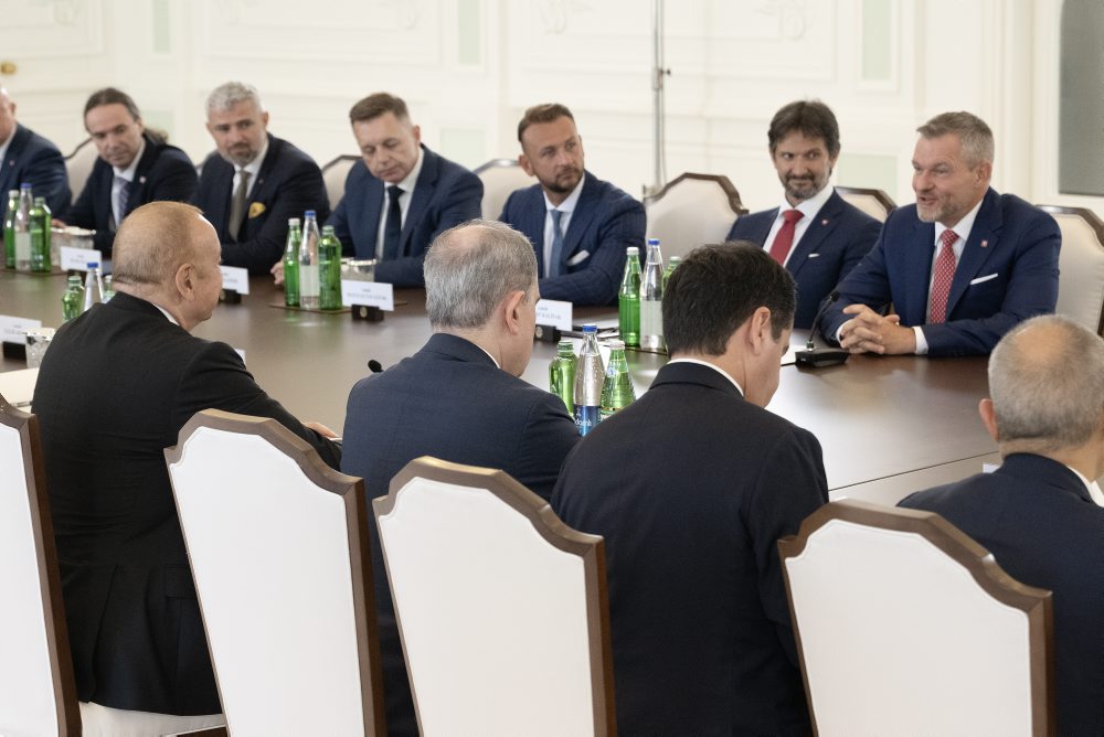 Prezident SR Peter Pellegrini v Azerbajdžane