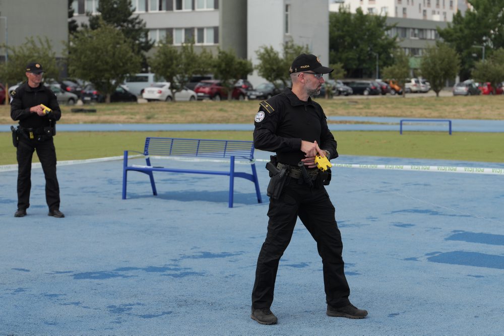 Predstavenie novej generácie elektrických paralyzátorov TASER 10