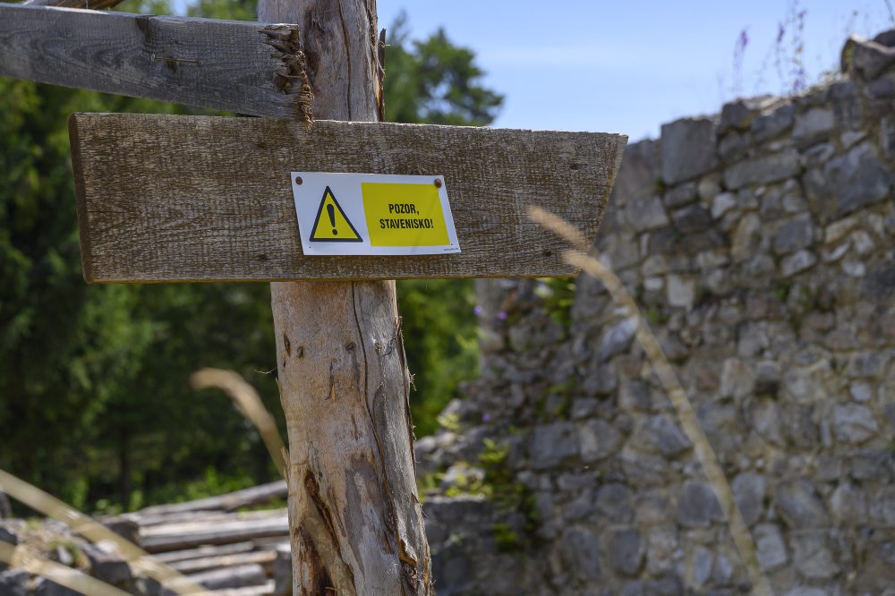 Práce na revitalizácii Kláštoriska v Slovenskom raji pokračujú