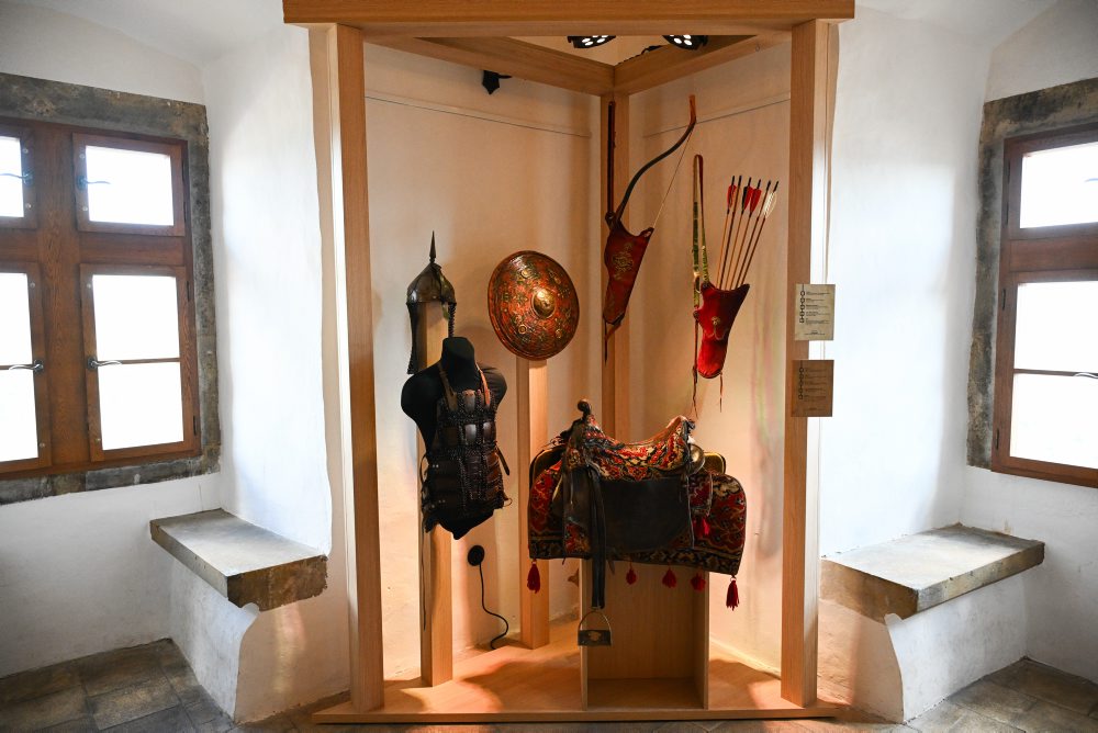 Expozícia výstavy Moháč a jeho odkaz na Trenčianskom hrade v Trenčíne