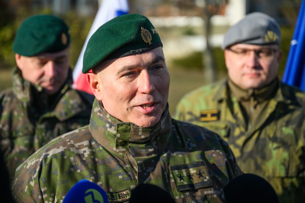 Novým veliteľom NFIU na Slovensku sa stal Alexander Schober