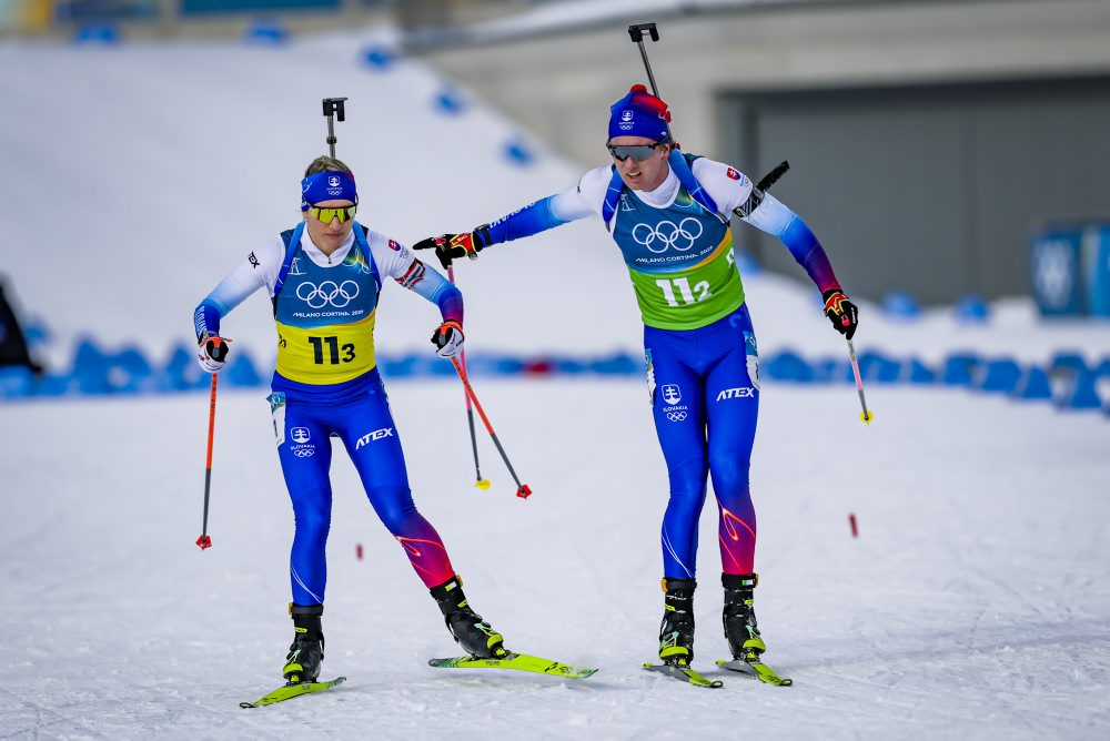 Zmiešaná štafeta na 4X6 km v biatlone