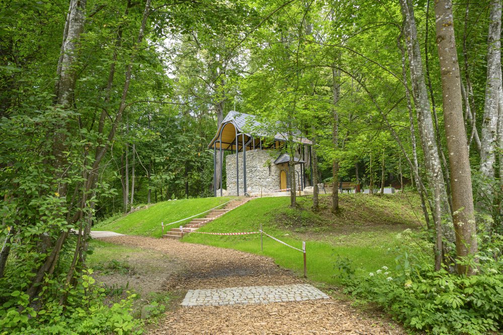 Coburgovský park v Pohorelskej Maši po rokoch obnovili