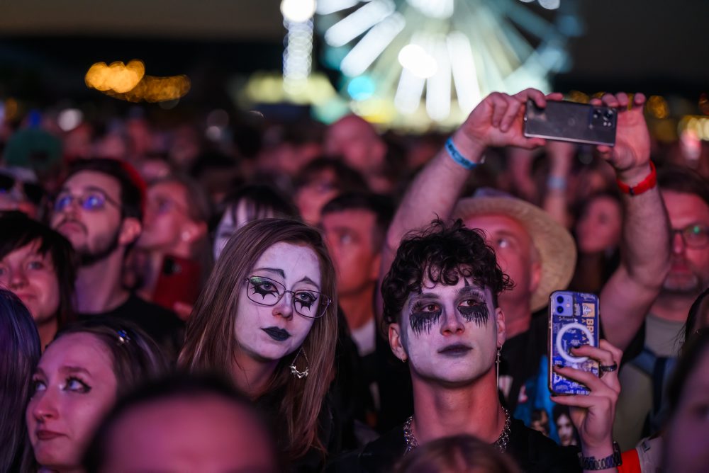 Na trenčianskom letisku sa začal Festival Pohoda 2026, vystúpila skupina The Cure