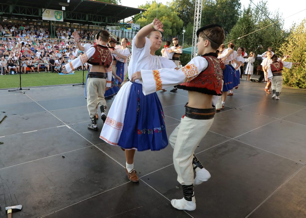 22. ročník prehliadky tradičnej ľudovej kultúry - Očovská folklórna hruda