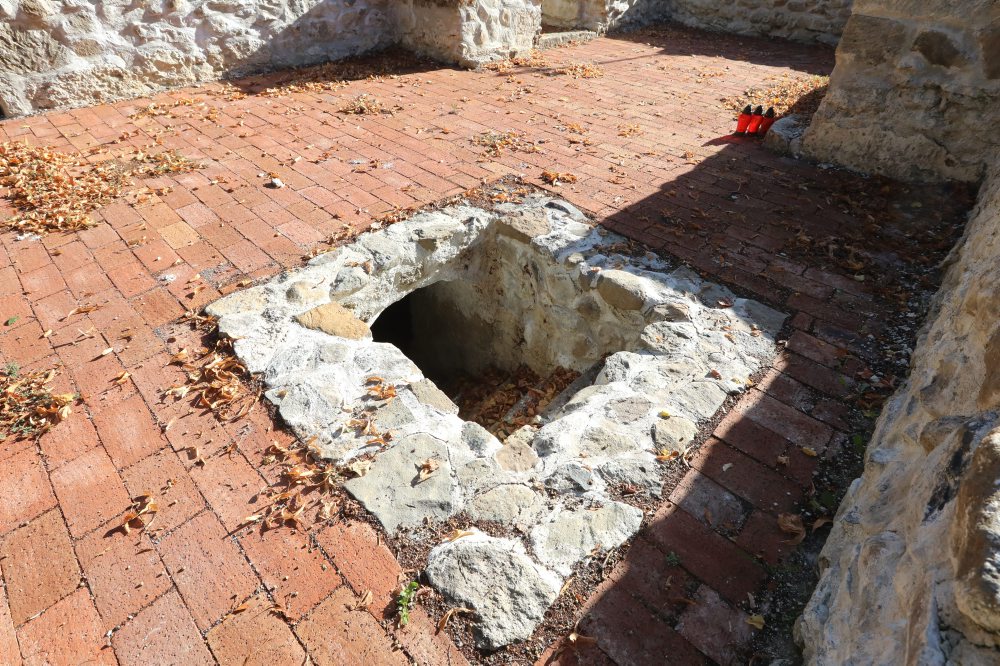 Archeológovia ukončili sezónu výskumu zaniknutého kostola v Ostrej Lúke