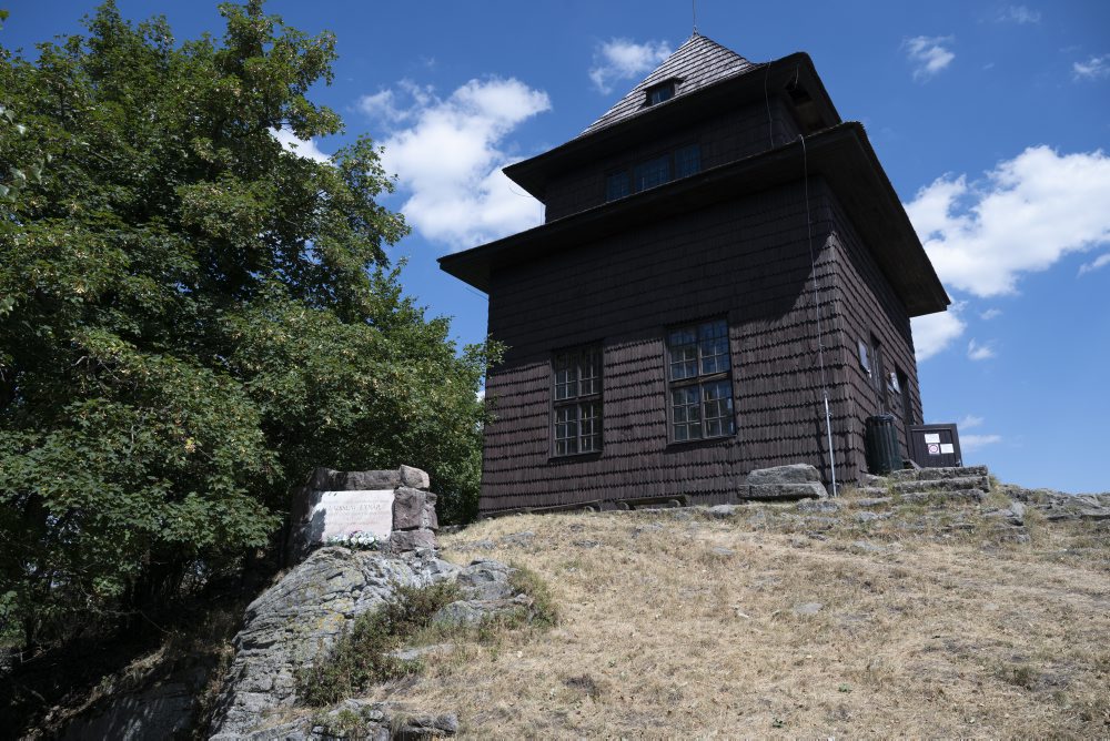Rozhľadňa Sitno v Štiavnických vrchoch 