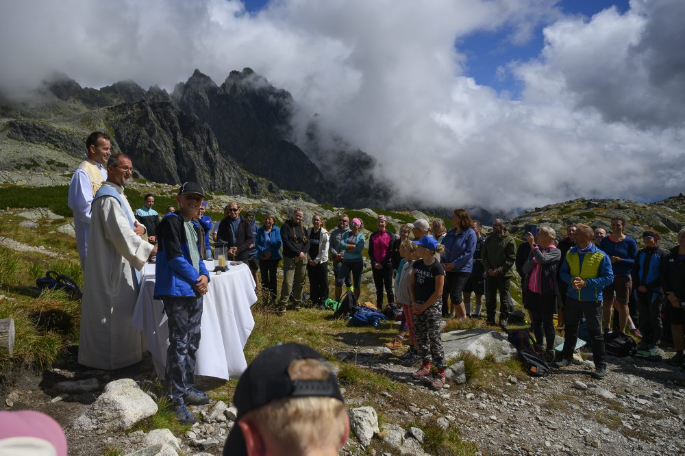 Omša na Zbojníckej chate vo Vysokých Tatrách