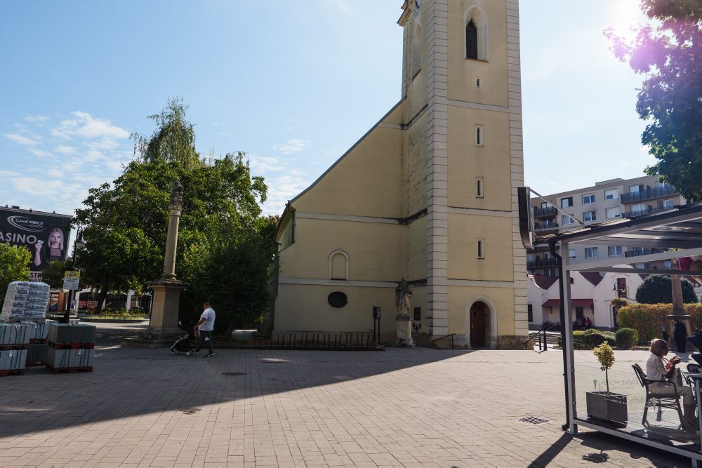 Slávnostné odovzdanie zrevitalizovaného Námestia Ármina Vámbéryho v Dunajskej Strede