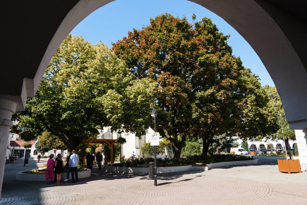 Slávnostné odovzdanie zrevitalizovaného Námestia Ármina Vámbéryho v Dunajskej Strede