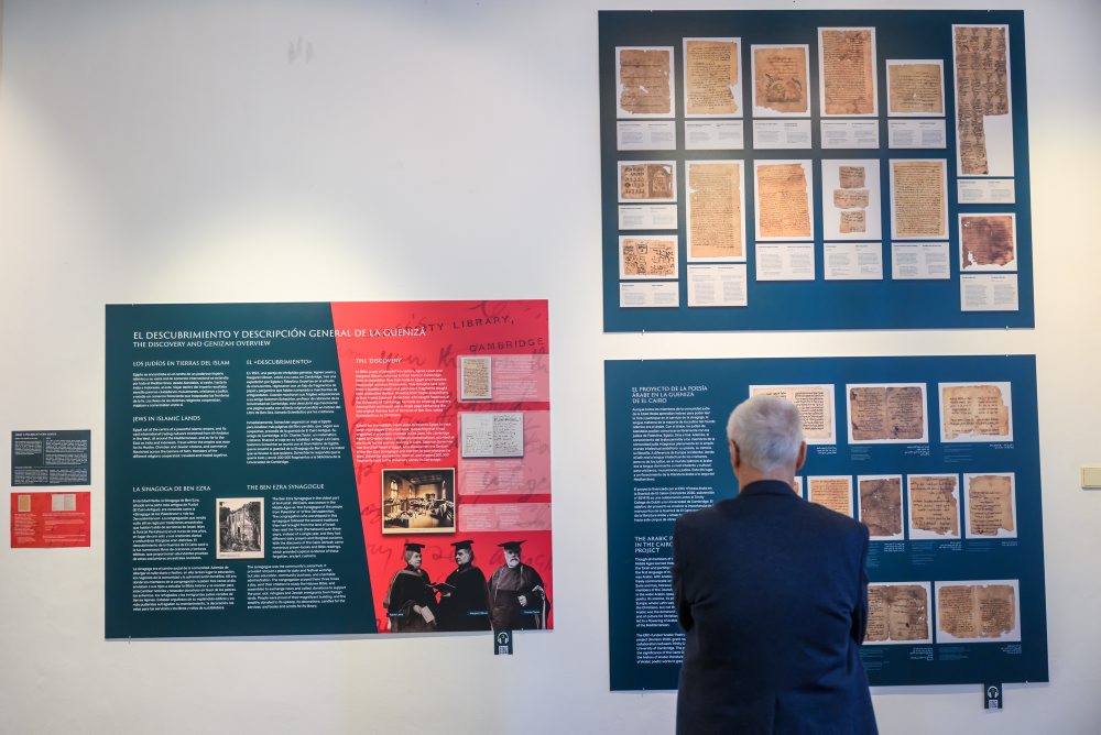 V Bratislave otvorili výstavu Zlatý vek Židov v Al-Andaluse