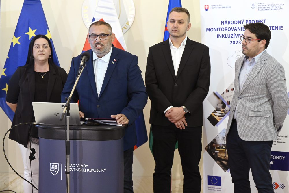 Tlačová konferencia Úradu splnomocnenca vlády SR pre rómske komunity