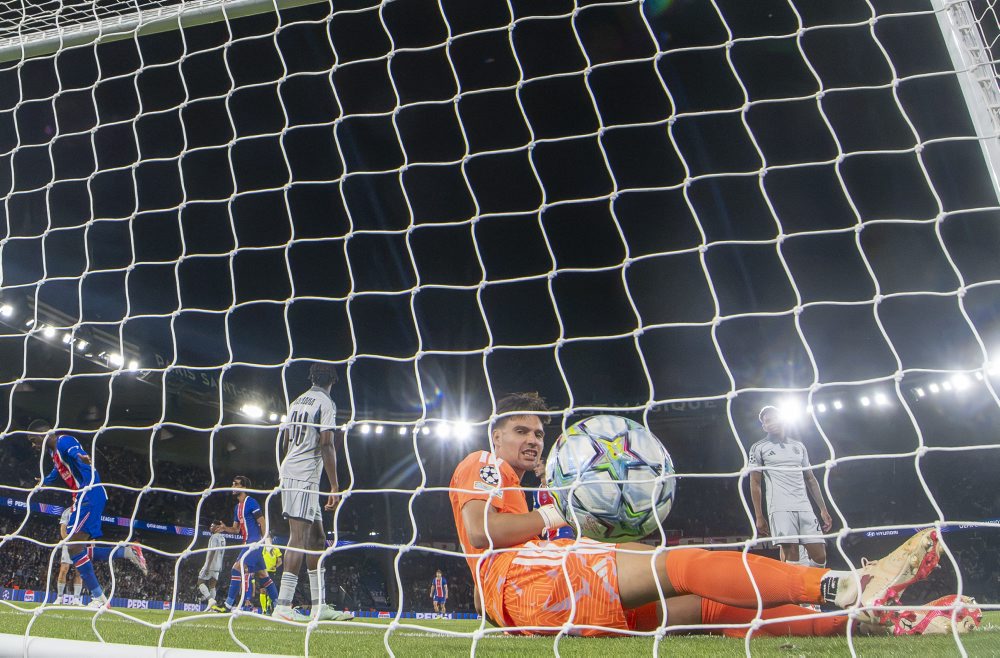 1. kolo ligovej fázy Ligy majstrov vo futbale: Paríž St. Germain – ŠK Slovan Bratislava