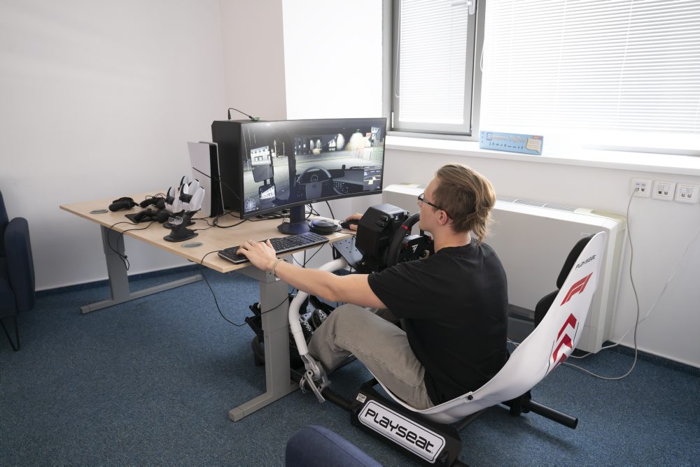 Fakulta informatiky a informačných technológií STU v Bratislave 