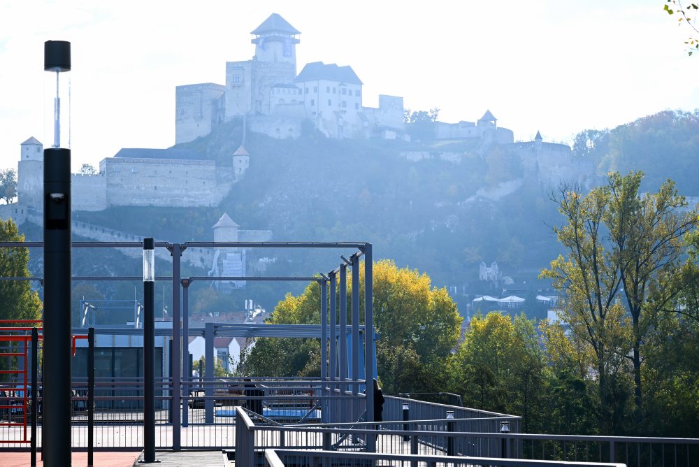 TRENČÍN: Príprava na otvorenie Fiesta mostu