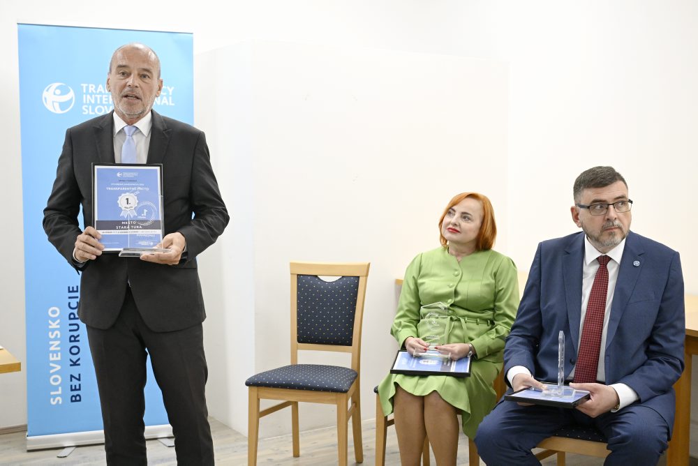 Tlačová konferencia organizácie Transparency International Slovensko