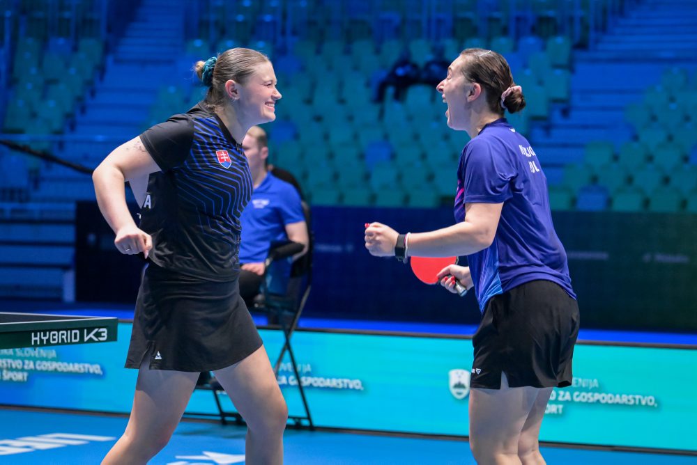 Finále vo štvorhre žien na ME v stolnom tenise: Tatiana KUKUĽKOVÁ, Natalia Bajorová (SR/Poľ.) - Zuzanna Wielgosová, Anna Brzyská (Poľ.)