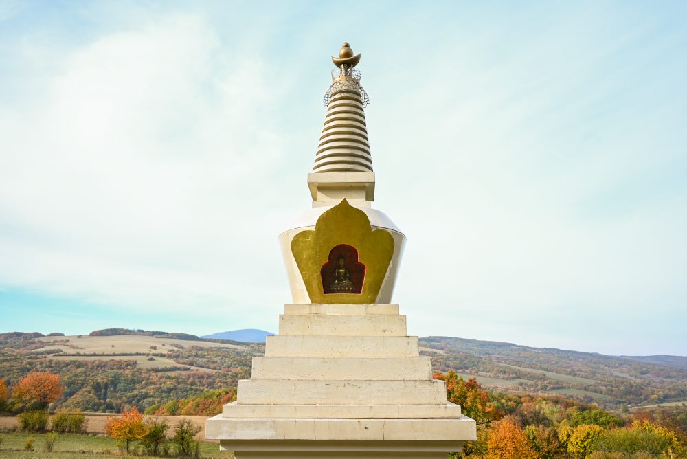 Budhistická stúpa nad Novou Bošácou