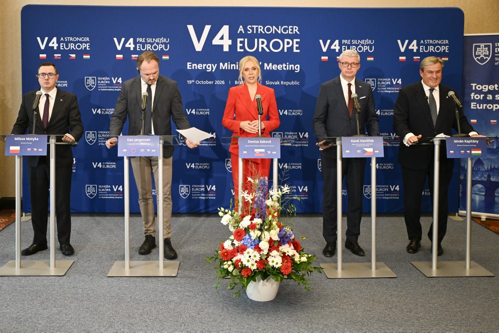 Tlačová konferencia ministrov krajín V4 zodpovedných za energetiku