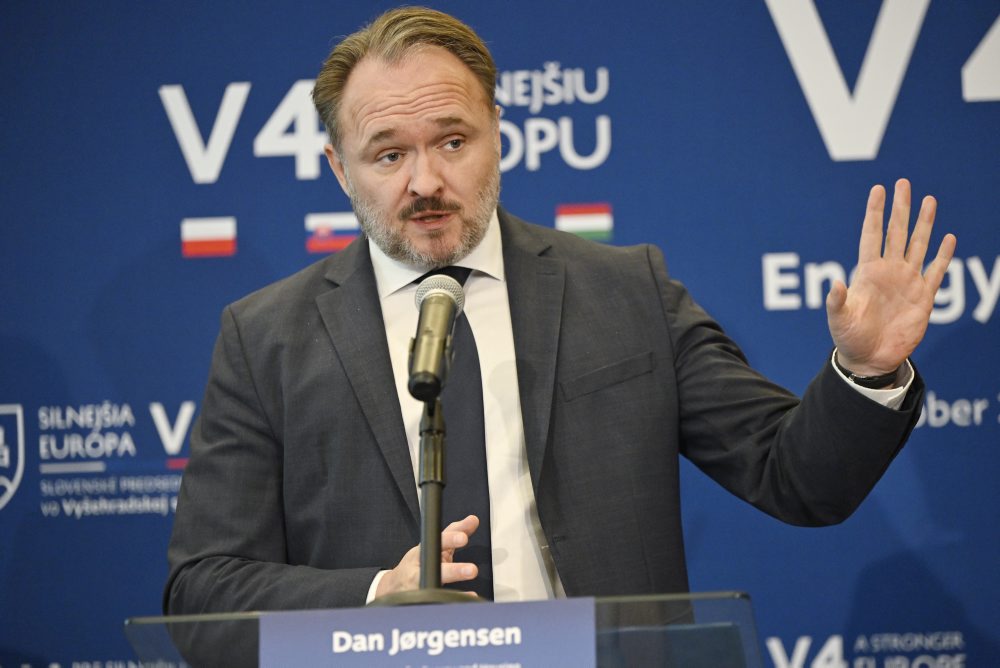 Tlačová konferencia ministrov krajín V4 zodpovedných za energetiku